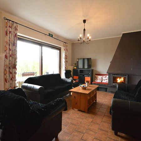 Modish Holiday Home In Waimes With Sauna 外观 照片